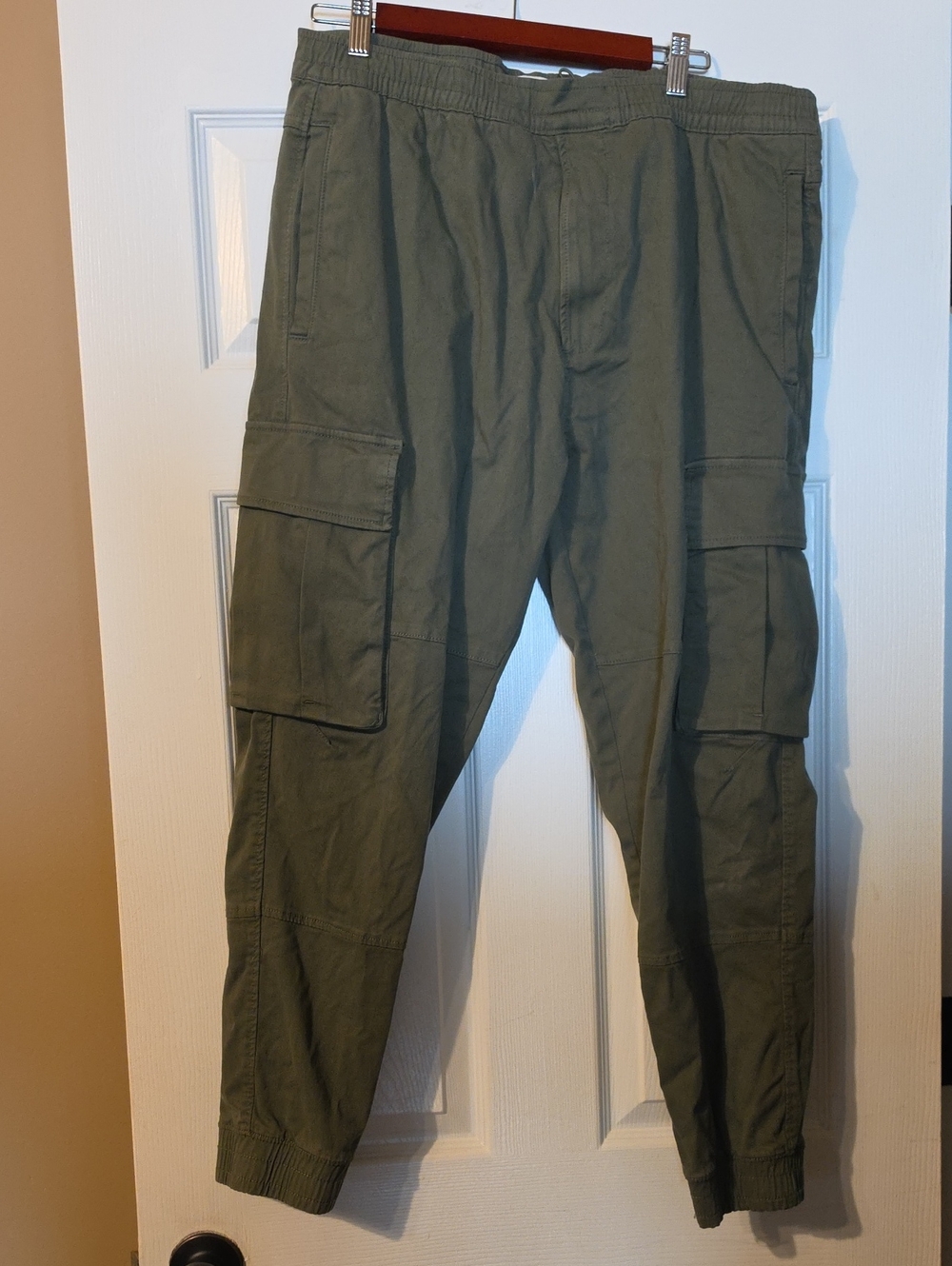 Zara Olive Cargo Joggers for Men